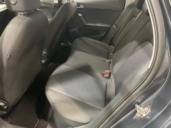 Seat Arona 1.0 TSI 85 KW (115 CV) DSG Start/Stop COPA Gris clair