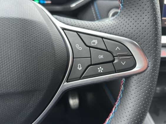 Renault CAPTUR II 1.8 e-tech full hybrid 160 esprit alpine Gris Cassiopee T/Noi