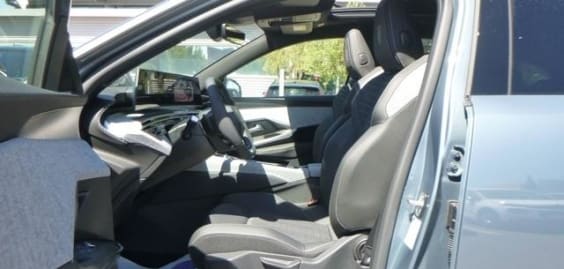 Peugeot 3008 Hybrid 145 e-DCS6 GT Bleu Ingaro