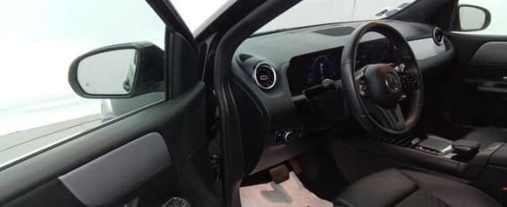 Mercedes-Benz CLASSE B Classe B 180 7G-DCT Style Line Noir Cosmos