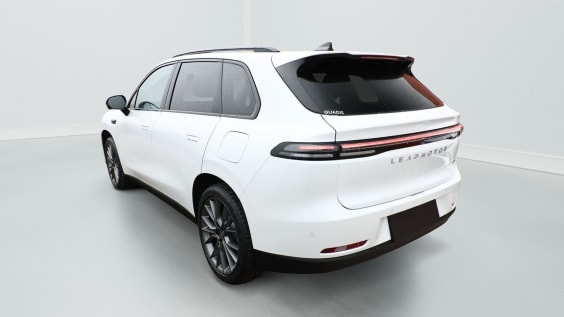 Leapmotor C10 REEV 215 DESIGN Blanc