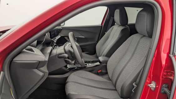 Peugeot 2008 100 S&S BVM6 Allure Rouge Elixir