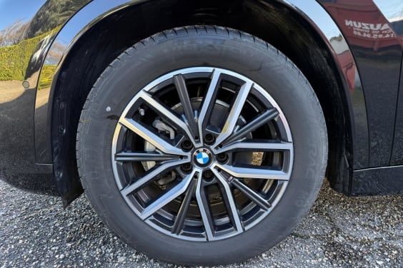 BMW X1 (U11) SDRIVE 20D 163 M SPORT DKG7 Saphirschwarz
