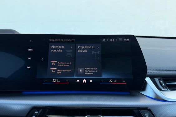 BMW X1 (U11) SDRIVE 20D 163 M SPORT DKG7 Saphirschwarz