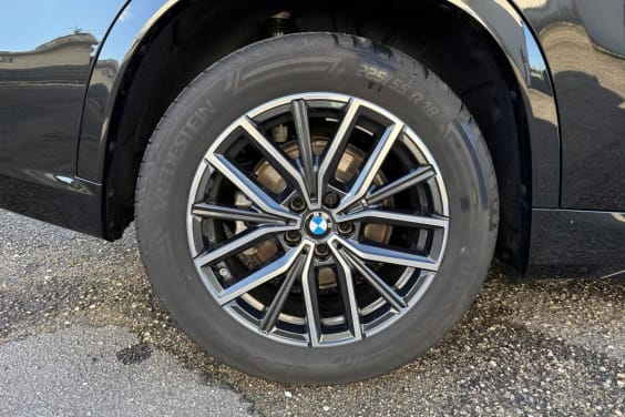 BMW X1 (U11) SDRIVE 20D 163 M SPORT DKG7 Saphirschwarz