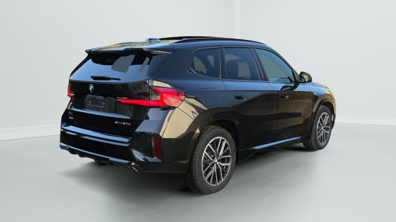 BMW X1 (U11) SDRIVE 20D 163 M SPORT DKG7 Saphirschwarz