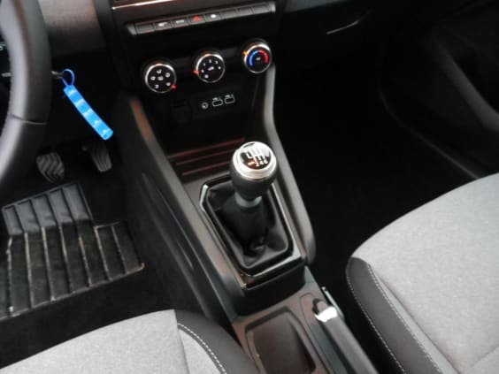 Renault Clio 1.5 BLUE DCI 100CH EVOLUTION GSR2 noir