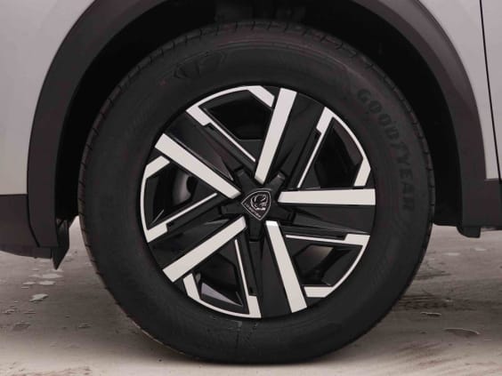 Peugeot 2008 1.2 T 100 Active Gris