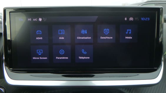 Peugeot 2008 Hybrid 145 e-DCS6 GT Noir Perla Nera