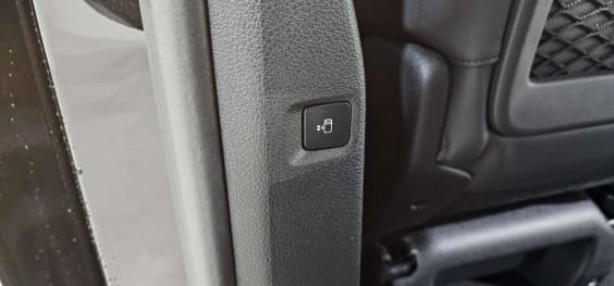 Citroën Spacetourer SpaceTourer M BlueHDi 180 S&S EAT8 Business Pack Noir Perla