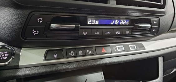 Citroën Spacetourer SpaceTourer M BlueHDi 180 S&S EAT8 Business Pack Noir Perla