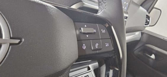 Opel Zafira Zafira Taille M BlueHDI 180 ch S&S EAT8 Business Noir Perla