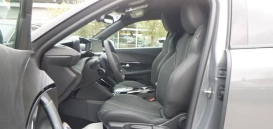 Peugeot 2008 Hybrid 145 e-DCS6 GT Gris Selenium
