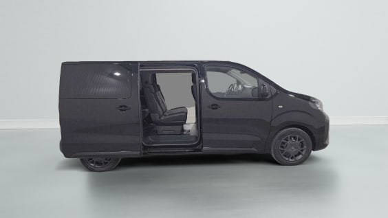 Opel Zafira Zafira Taille M BlueHDI 180 ch S&S EAT8 Business Noir Perla