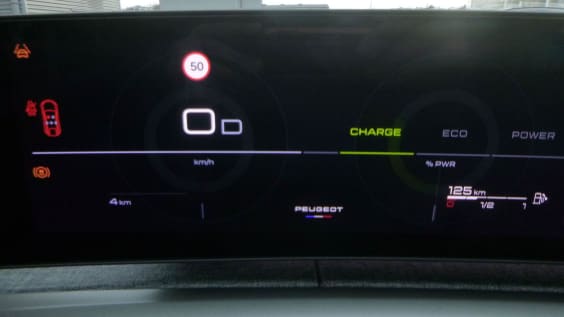 Peugeot 3008 Hybrid 145 e-DCS6 GT Bleu Ingaro