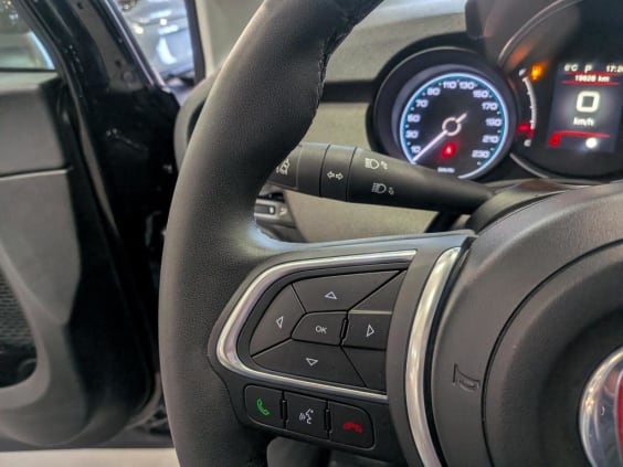 Fiat 500X MY23 500X 1.5 FireFly 130 ch S/S DCT7 Hybrid Noir