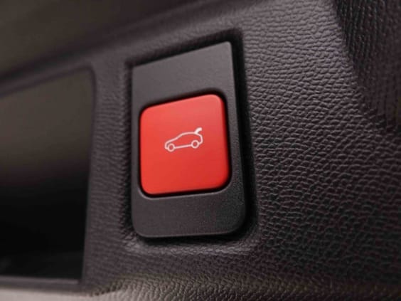Opel Grandland 1.2 T Hybrid 145 GS Noir