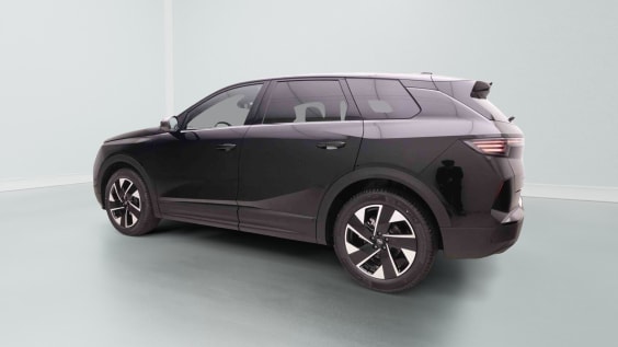 Opel Grandland 1.2 T Hybrid 145 GS Noir