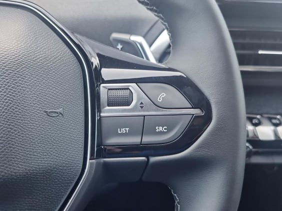 Peugeot 3008 Plug-in hybrid 180 allure pack e-eat8 Bleu