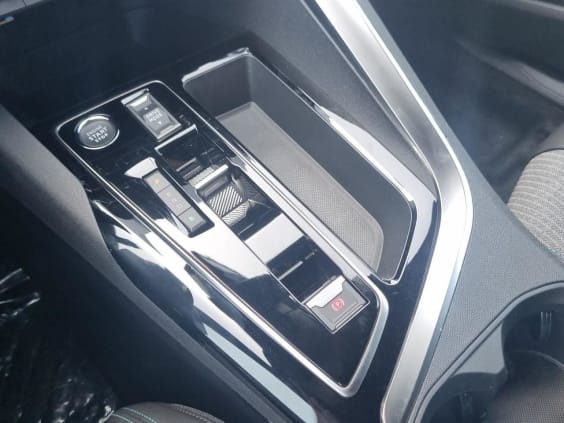 Peugeot 3008 Plug-in hybrid 180 allure pack e-eat8 Bleu