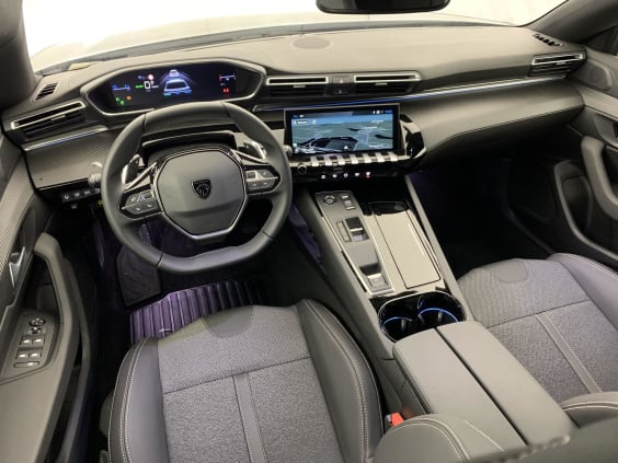 Peugeot 508 SW Hybrid 180 e-EAT8 Allure Noir Perla Nera