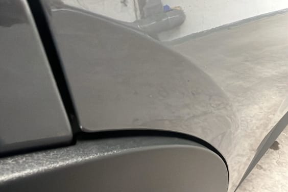 Peugeot 408 Hybrid 136 e-DCS6 Allure Gris Selenium