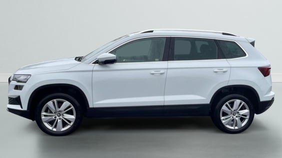 Skoda Karoq 1.5 tsi 150 selection dsg7 Blanc Glacial
