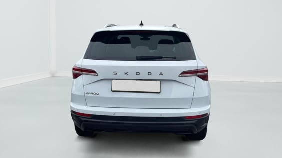 Skoda Karoq 1.5 tsi 150 selection dsg7 Blanc Glacial