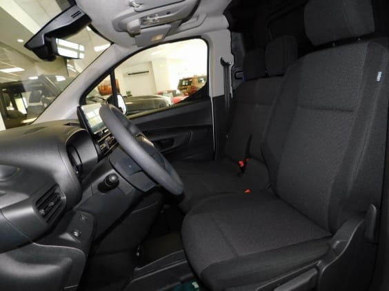 Fiat Doblo Fourgon TAILLE M 650 KG BLUEHDI 100 S&S BVM6 Blanc