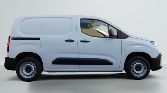 Fiat Doblo Fourgon TAILLE M 650 KG BLUEHDI 100 S&S BVM6 Blanc