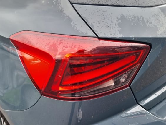 Seat IBIZA 1.0 tsi 95 copa Gris