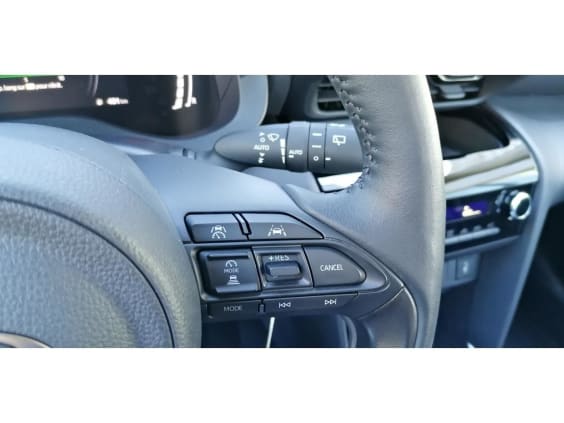 Toyota Yaris Cross Hybrid 116 CVT Dynamic Gris Atlas Métallisé