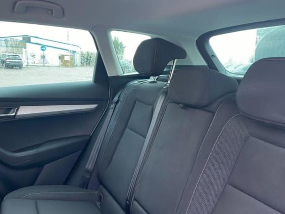 Skoda Karoq 1.5 tsi 150 selection dsg7 Blanc Glacial