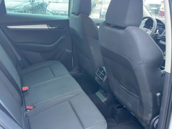 Skoda Karoq 1.5 tsi 150 selection dsg7 Blanc Glacial