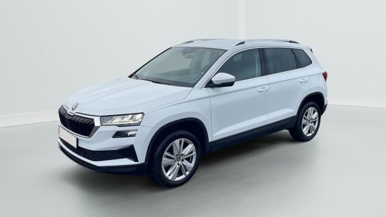 Skoda Karoq 1.5 tsi 150 selection dsg7 Blanc Glacial