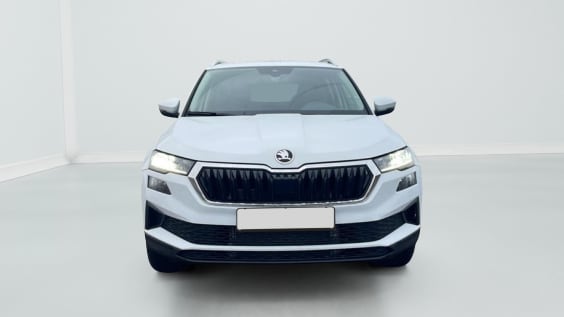 Skoda Karoq 1.5 tsi 150 selection dsg7 Blanc Glacial