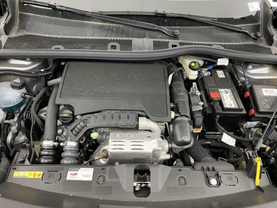 Peugeot 2008 100 S&S BVM6 Style gris artense