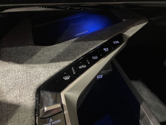 Peugeot 3008 Hybrid 136 e-DCS6 Allure - 5P Noir Perla Nera 