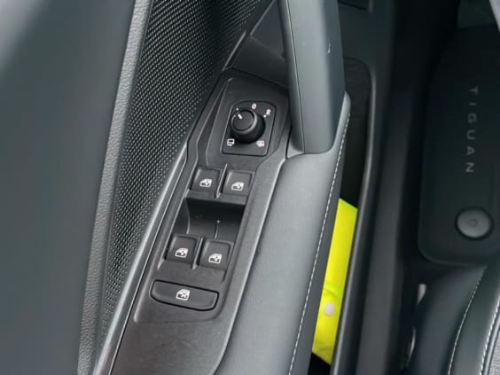 Volkswagen Tiguan 1.5 etsi 150 life dsg7 Noir