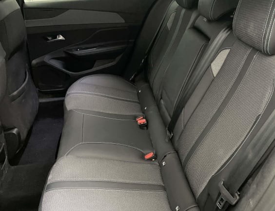 Peugeot 408 Hybrid 145 e-DCS6 Allure Noir Perla