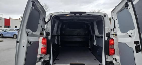Fiat SCUDO FOURGON BLUEHDI 180 XL S&S EAT8 Blanc