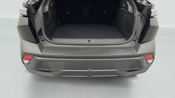 Peugeot 408 Hybrid 145 e-DCS6 Allure Noir Perla