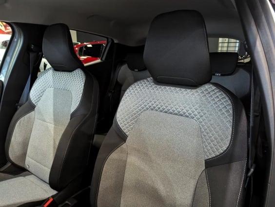 Renault CLIO V Clio Blue dCi 100 ch GSR2 Evolution Gris Rafale