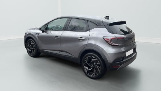 Renault CAPTUR II 1.8 e-tech full hybrid 160 esprit alpine Gris Cassiopee T/Noi