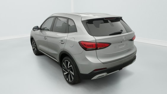 MG ZS 1.5 L Hybrid+ 197 ch Luxury Cosmic Silver 