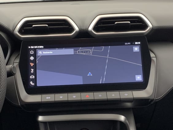 MG ZS 1.5 L Hybrid+ 197 ch Luxury Cosmic Silver 
