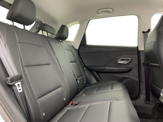 MG ZS 1.5 L Hybrid+ 197 ch Luxury Cosmic Silver 