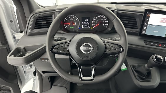 Nissan Interstar INTERSTAR 3T5 L2H2 2.0 DCI 130ch N-Connecta Blanc Minéral