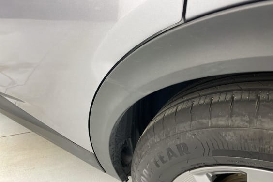 Peugeot 408 Hybrid 136 e-DCS6 Allure gris artense