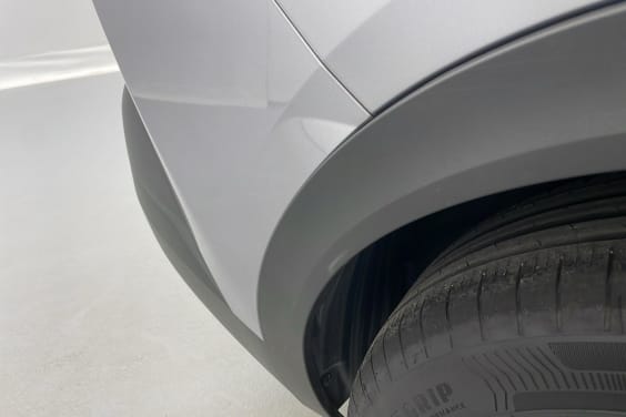 Peugeot 408 Hybrid 136 e-DCS6 Allure gris artense